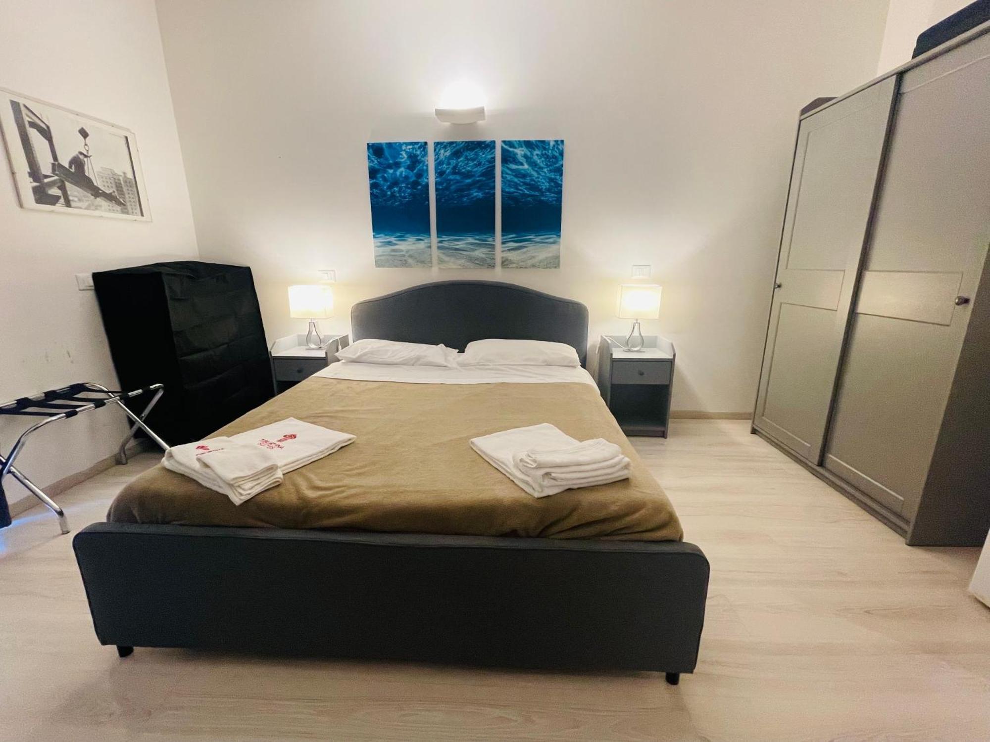 Tiburtina Suites, Roma エクステリア 写真