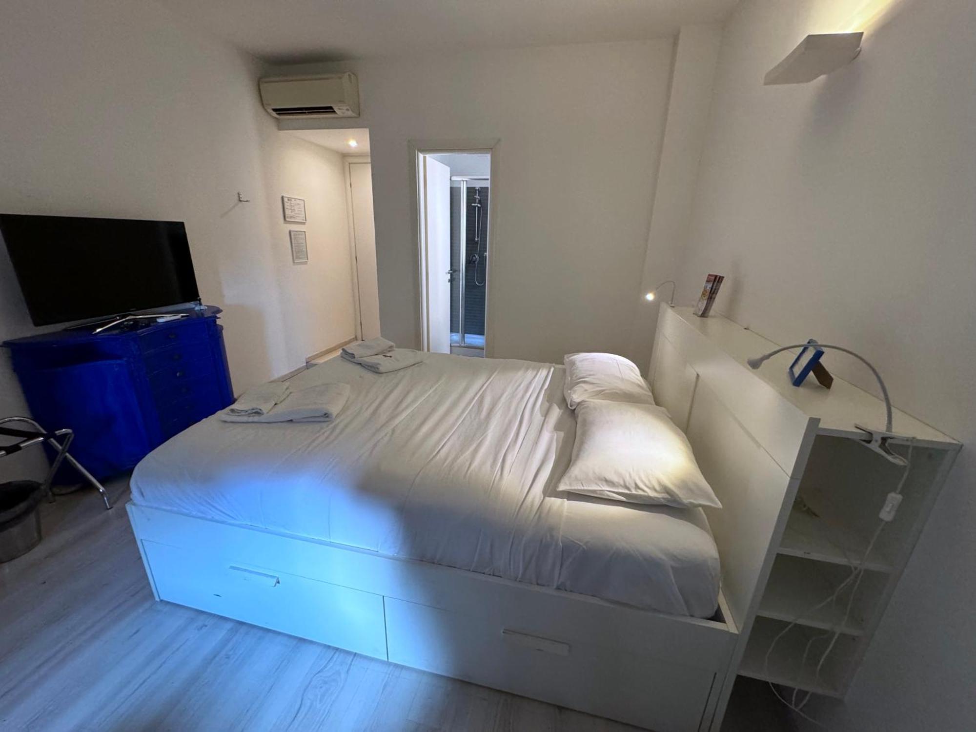 Tiburtina Suites, Roma エクステリア 写真