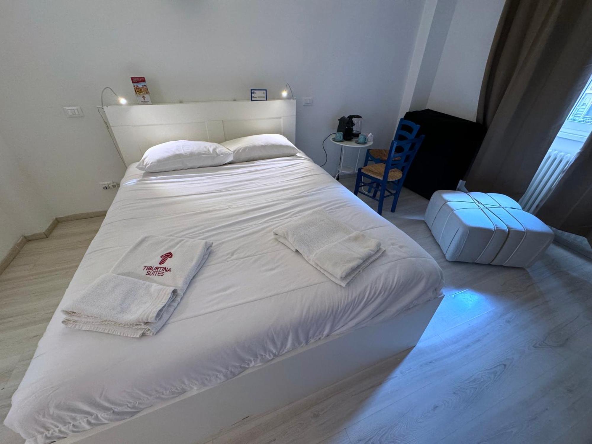 Tiburtina Suites, Roma エクステリア 写真
