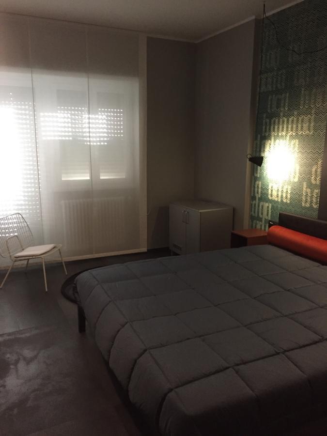 Tiburtina Suites, Roma エクステリア 写真