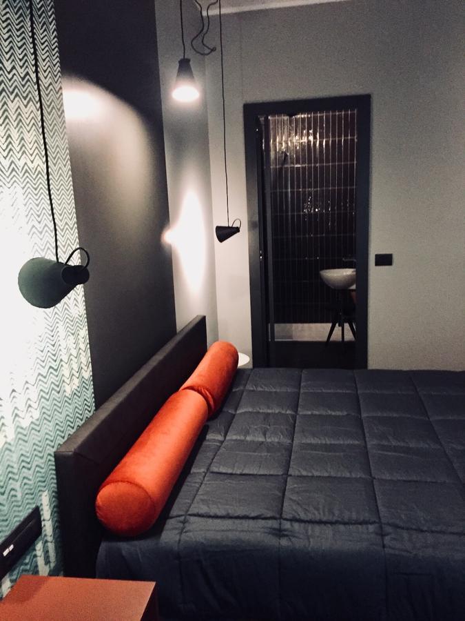 Tiburtina Suites, Roma エクステリア 写真