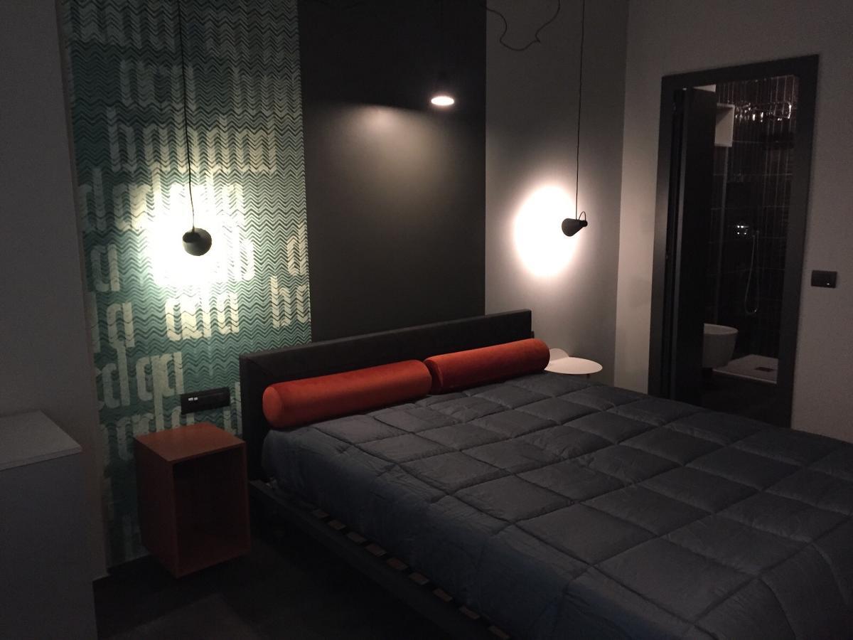 Tiburtina Suites, Roma エクステリア 写真