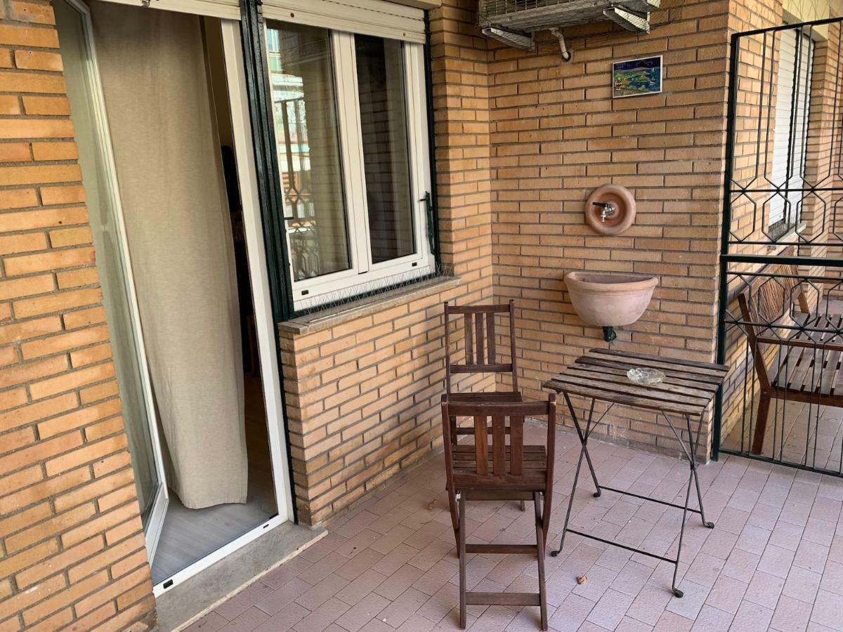 Tiburtina Suites, Roma エクステリア 写真